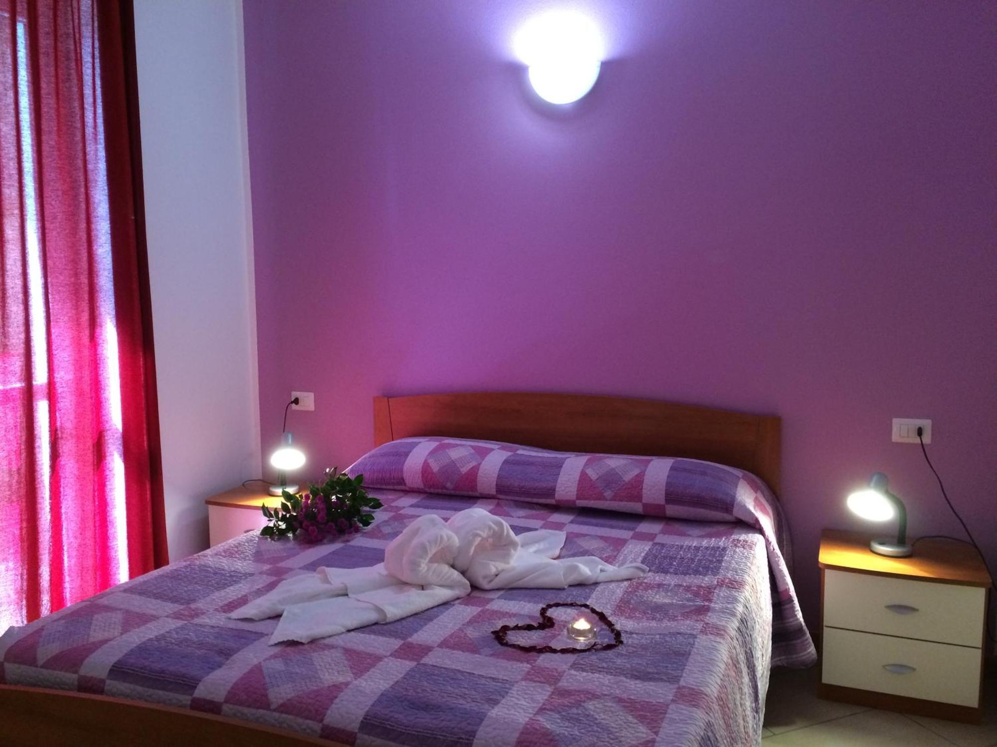 Residence Le Azalee & Spa فيركانا الغرفة الصورة