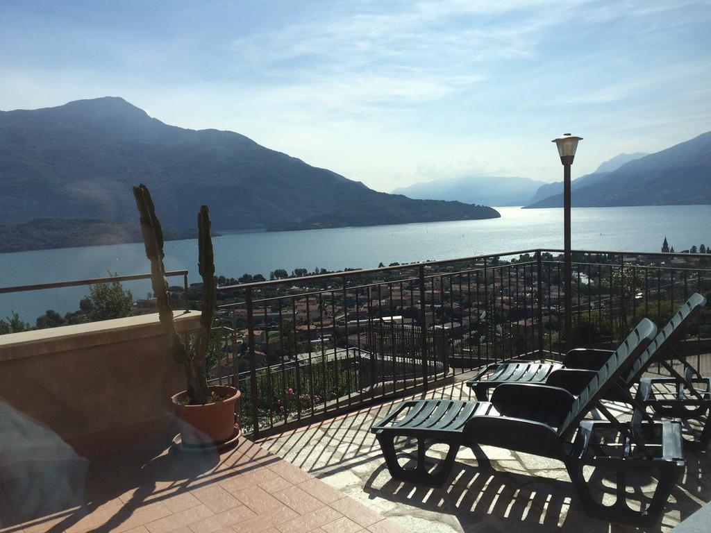 Residence Le Azalee & Spa فيركانا الغرفة الصورة