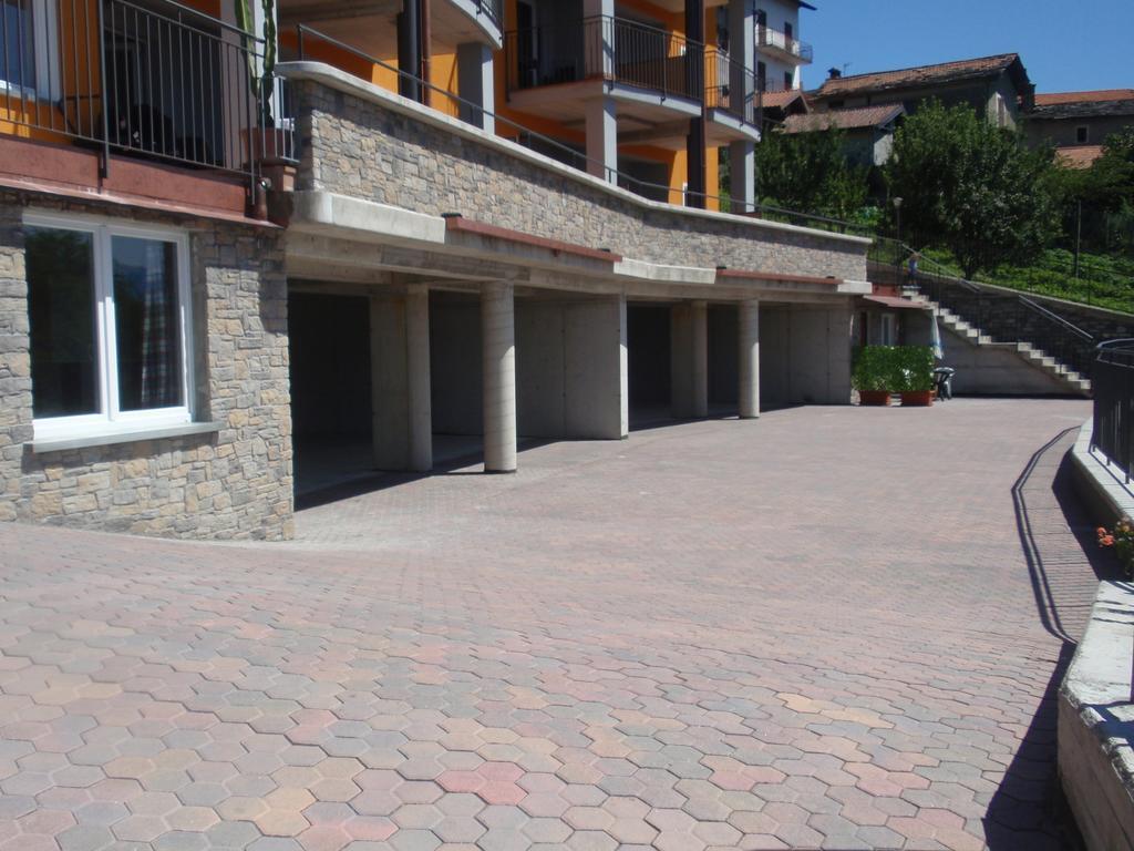 Residence Le Azalee & Spa فيركانا المظهر الخارجي الصورة